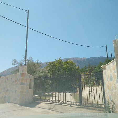 Apartment With Pool In Tzanata Kefalonia Dhimisianáta Exterior foto