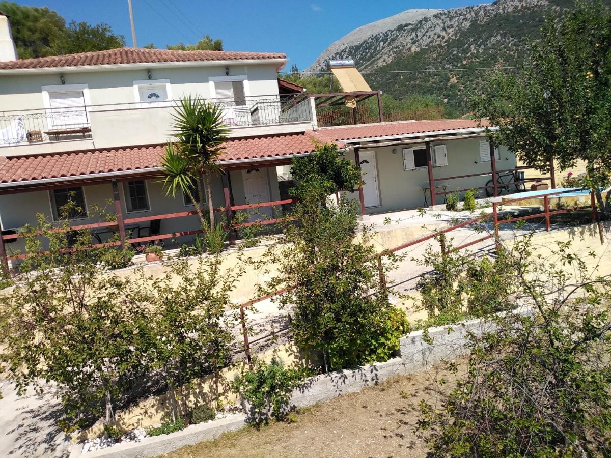 Apartment With Pool In Tzanata Kefalonia Dhimisianáta Exterior foto